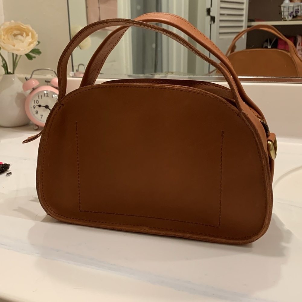 Madewell Sydney Zip Top Crossbody Bag